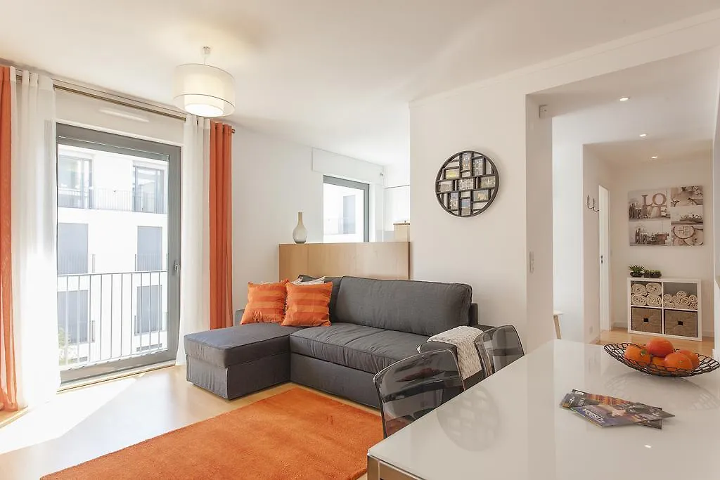 Bairrus Lisbon Apartments - Mello